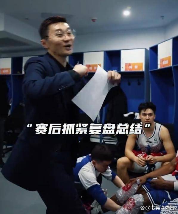 从里昂调整名单备战CBA季后赛到风云突变底特律活塞冲刺阶段主帅复盘，转会期皇家马德里调整名单以备意甲的简单介绍