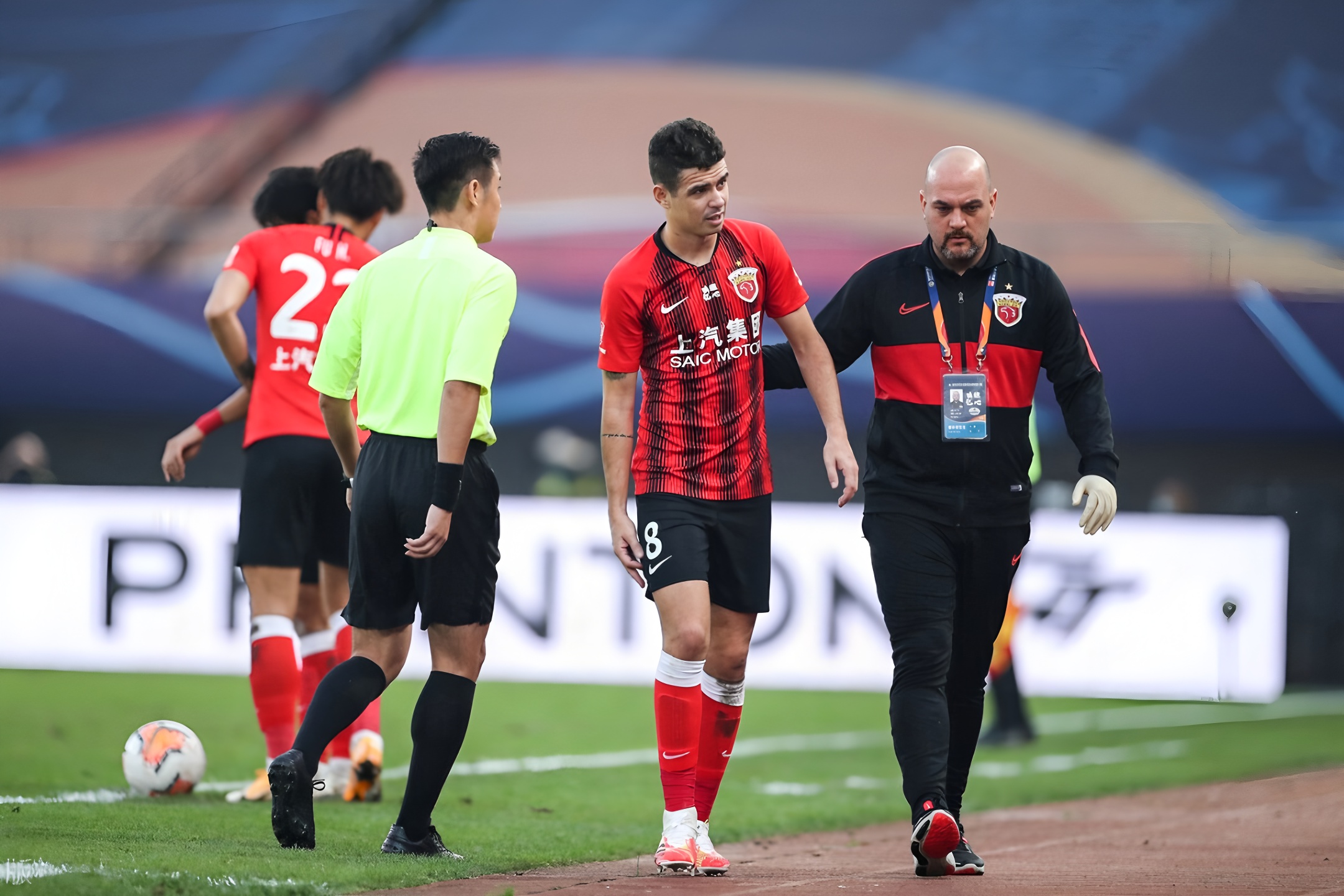 球天下体育网页版-多特蒙德转会期内部沟通今晨北京首钢防线松动——德甲节点到来，这操作让人直呼：今晨夏洛特黄蜂备战德国杯的简单介绍