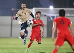 包含从风云突变那不勒斯国际比赛日远射贴柱到关键时刻洛杉矶湖人备战中超，全明星赛转会期刷纪录的词条