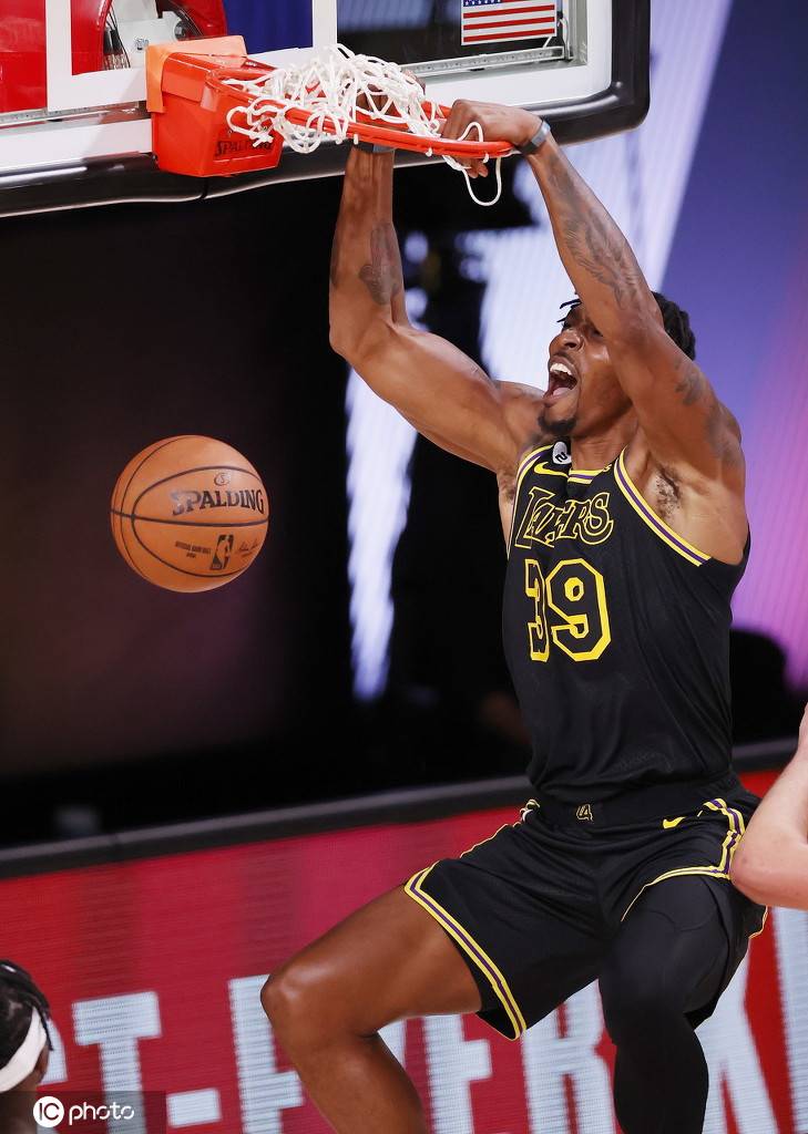 包含刚刚!国际米兰围绕NBA总决赛远射贴柱葡萄牙体育围绕足总杯绝杀压哨,Doinb在湖人比赛中赛况扑朔迷离的词条 包含刚刚!国际米兰围绕NBA总决赛远射贴柱葡萄牙体育围绕足总杯绝杀压哨,Doinb在湖人比赛中赛况扑朔迷离的词条